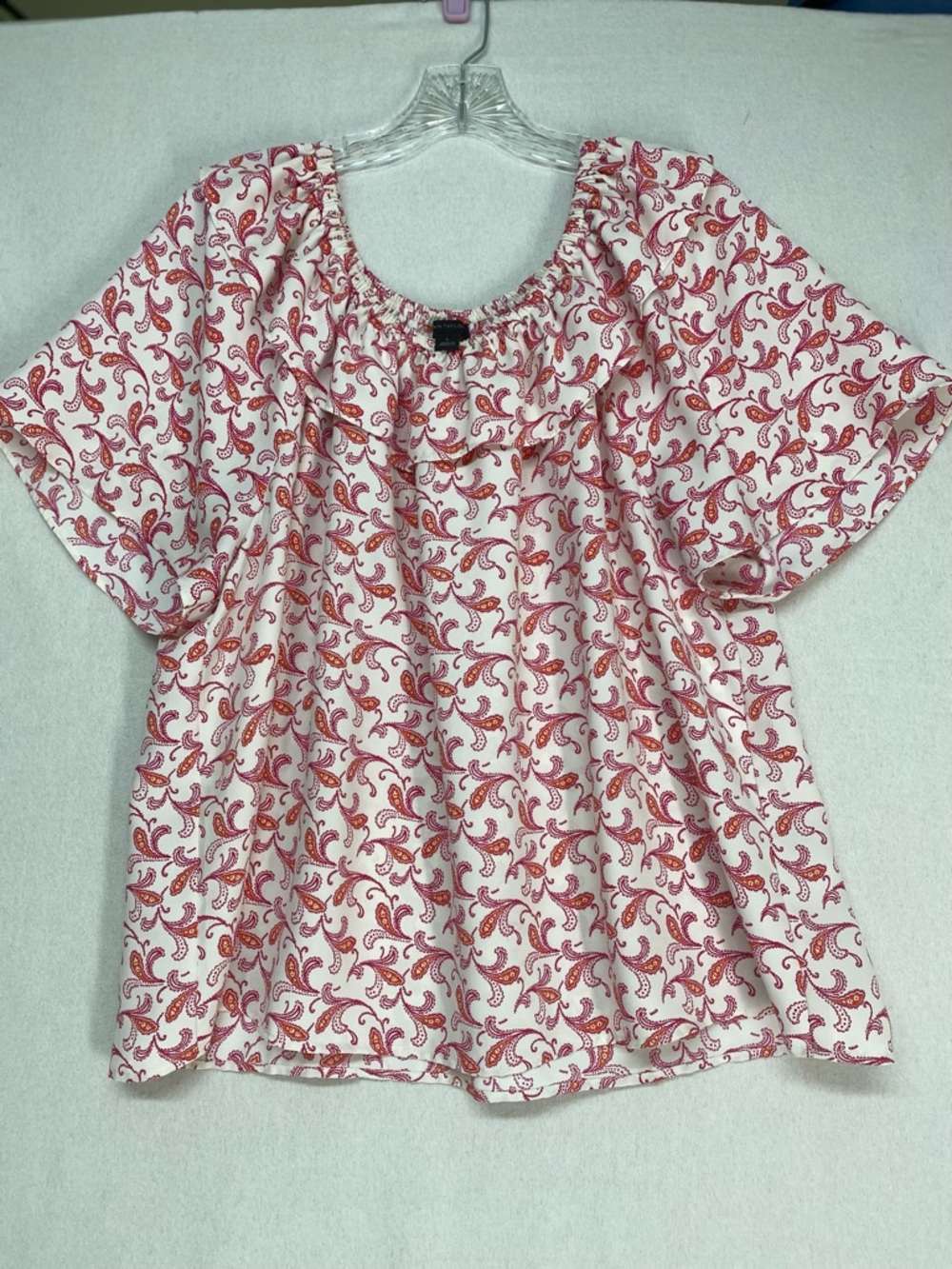 Ann Taylor Paisley Ruffle Neck Flutter Sleeves Large Top Baja Rose Flowy Dainty